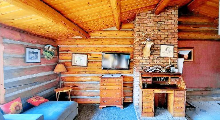 Rental apartment with 2 rooms for 4 persons — photo 4