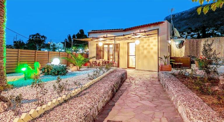 House with barbecue, yard & patio | Good for workation in Apokoronas