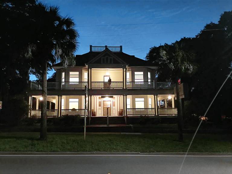House Apalachicola