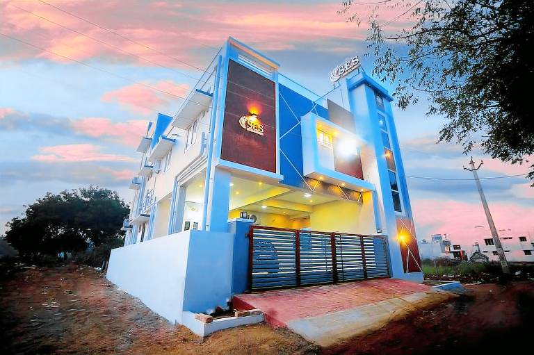 SES LINGA COTTAGE