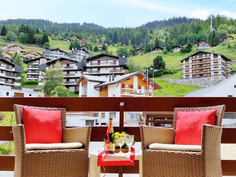 Holiday apartment with 2 rooms for 5 persons — photo 4