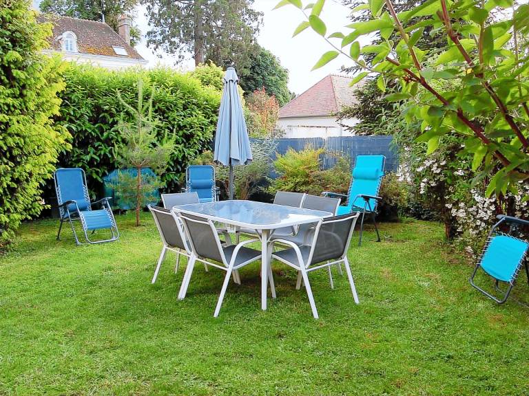 Cottage with BBQ — photo 3