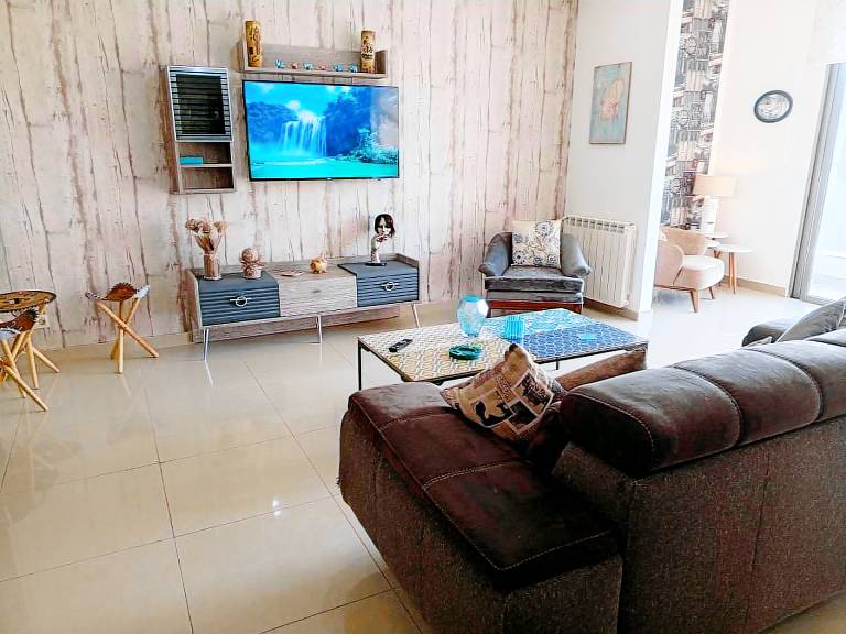 Family-friendly wonderful house with pool | Garden view | Pets are welcome in Beirut