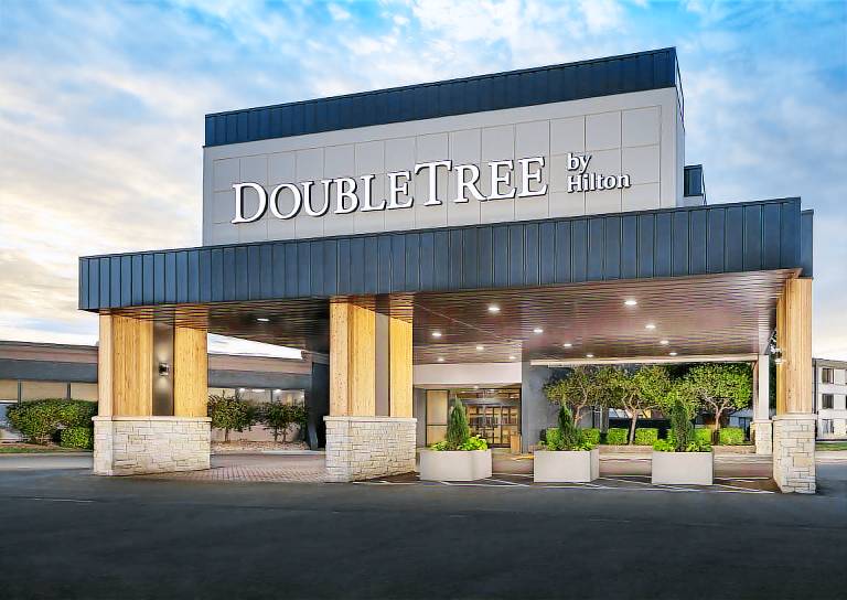 DoubleTree by Hilton Manhattan — photo 2