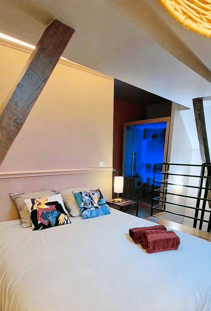 Apartment with sauna — photo 3