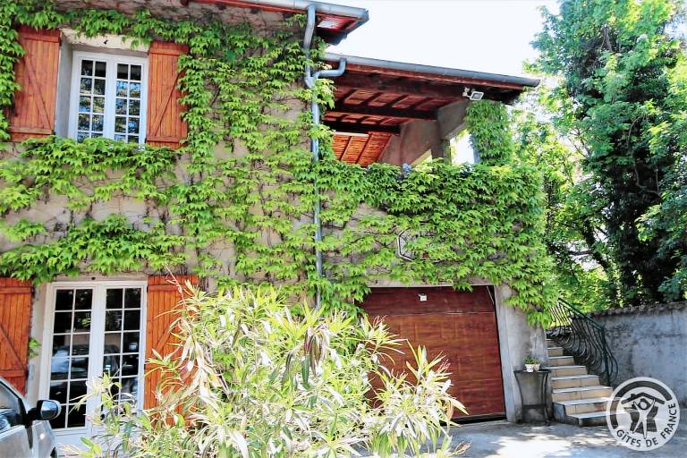 Nice gite with yard & terrace | Pets are welcome — photo 2
