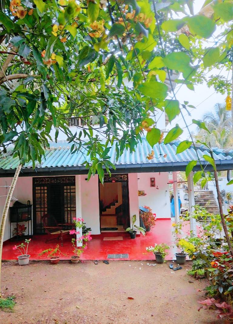 House | Suitable for remote work in Weligama