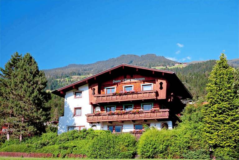 Ferienwohnung in Hart im Zillertal, Tirol, Österreich