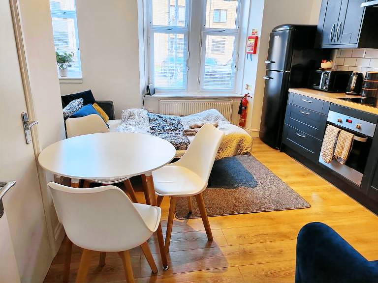 Family-oriented wonderful apartment | Pets allowed — photo 3