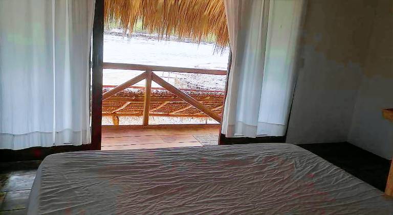 Lodge with patio — photo 2