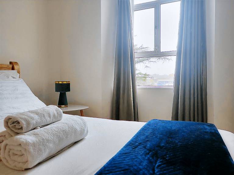 Quiet 1Br Retreat Fast Internet Walk In Shower