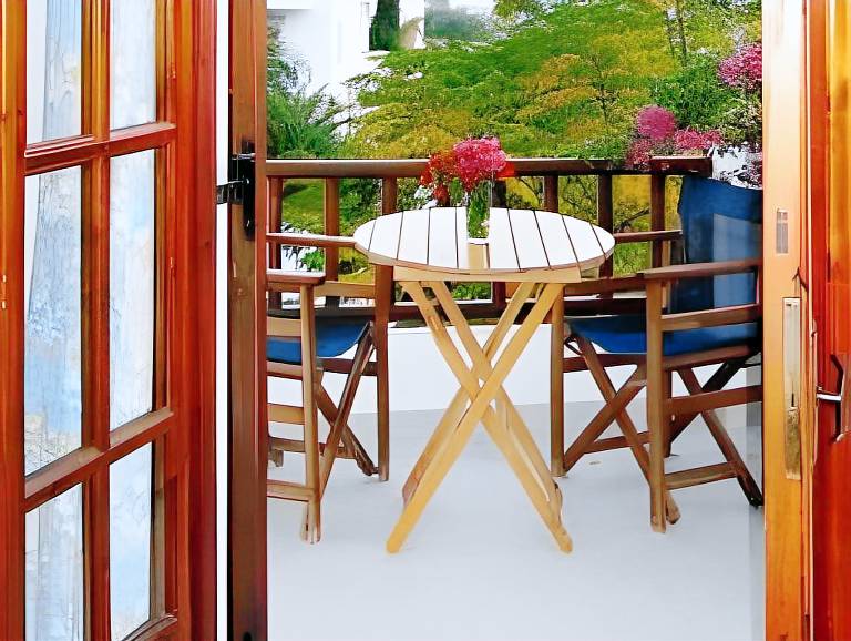 Rental apartment with yard & terrace | Pet-friendly — photo 5