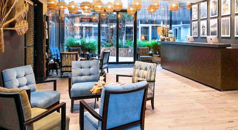 Hotel L'Arbre Voyageur - LILLE — photo 3