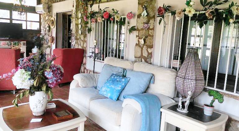 Lodge with terrace, yard & private pool | Good for workation | Pets allowed — photo 4