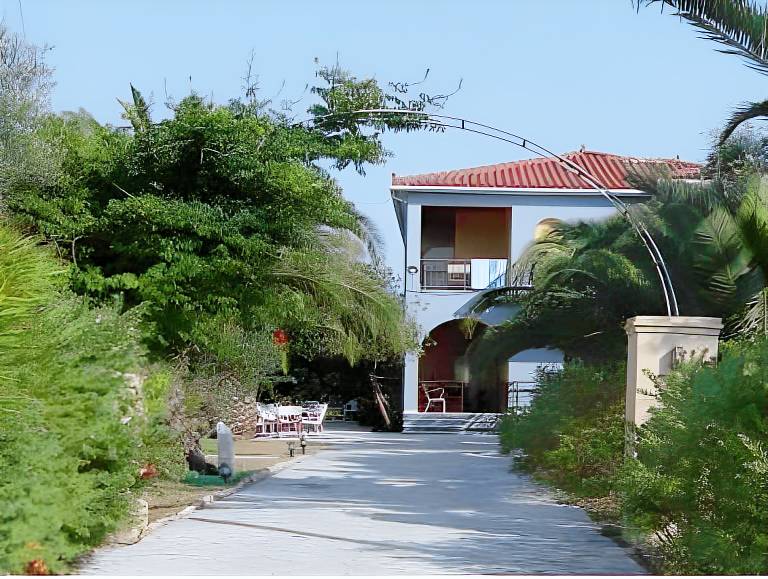 Dionysia's Apartments in Zakynthos