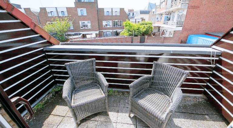 Rental apartment with 2 rooms for 5 persons — photo 4