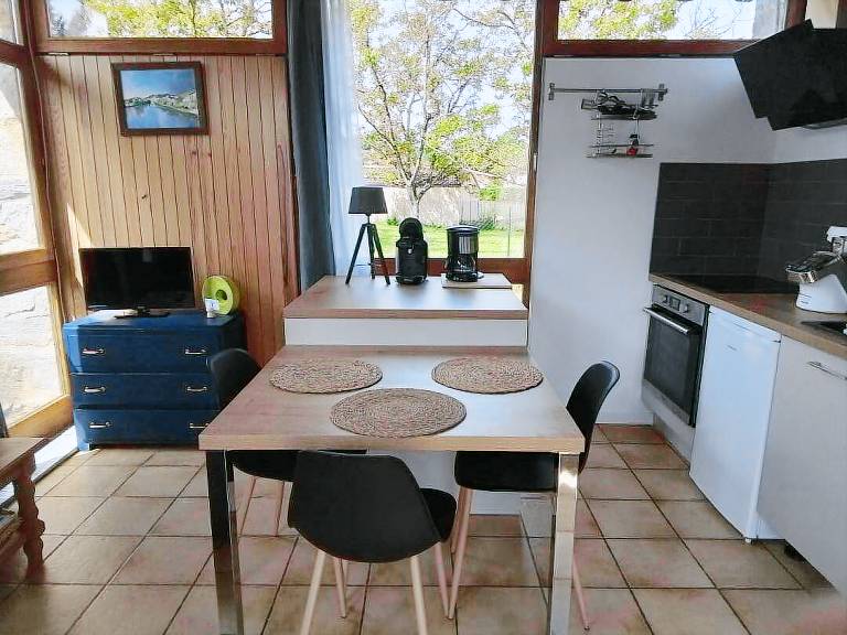 Gite with terrace, yard & barbeque — photo 5
