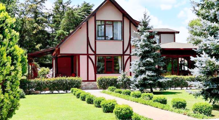 Villa with barbeque, garden & terrace — photo 5