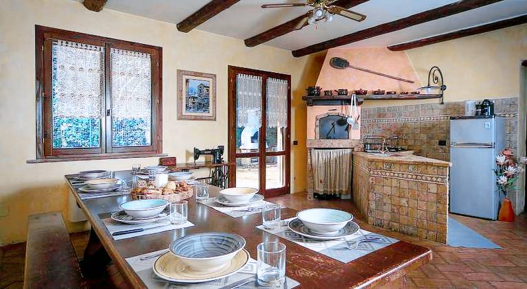 House with barbeque, patio & private pool — photo 5