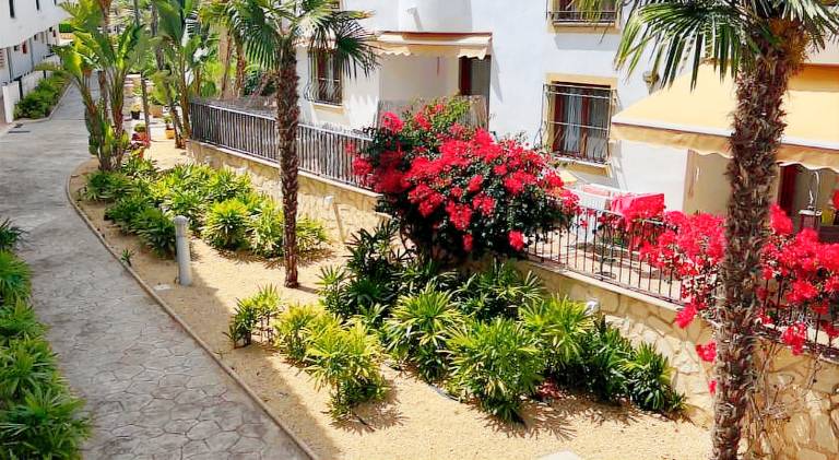 Apartment with private pool, terrace & garden | Suitable for remote work — photo 5
