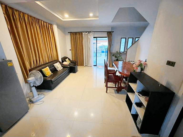 Ample house | Dogs allowed — photo 3