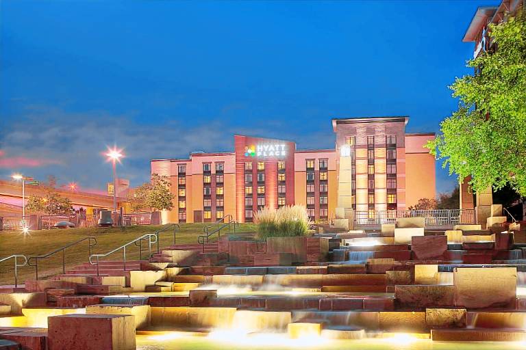 Hyatt Place Pittsburgh North Shore in Pittsburg, PA