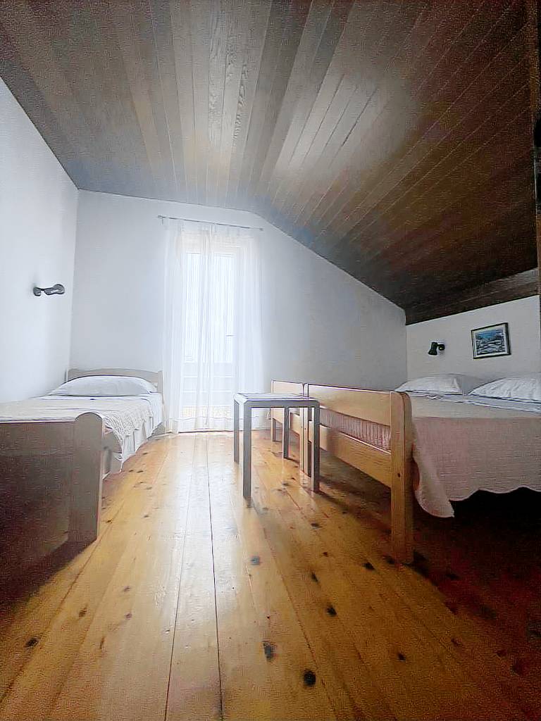 One bedroom apartment near beach Tkon, Pašman (A-21943-b) — photo 4