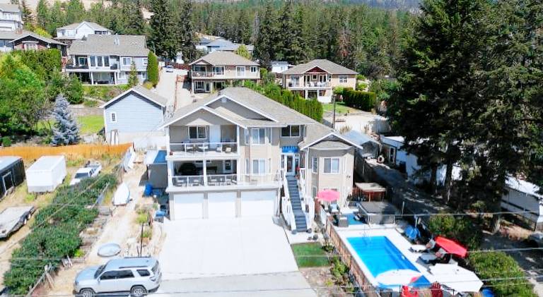 Salish B&B and Spa in West Kelowna, BC