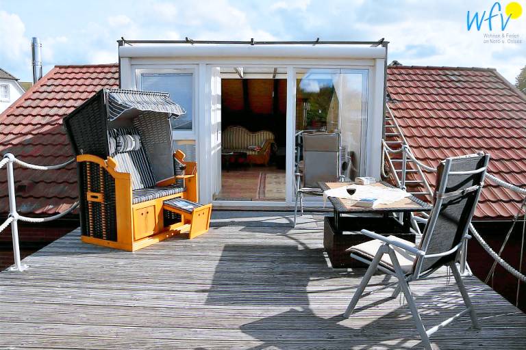 Freistehendes Ferienhaus mit Sauna, Garten, Kamin und moderner Ausstattung in Sellin — photo 2