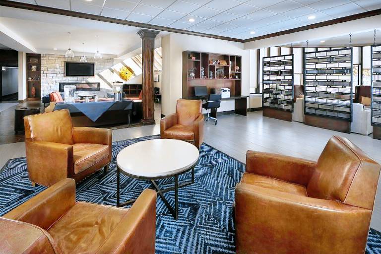 DoubleTree by Hilton Manhattan — photo 4