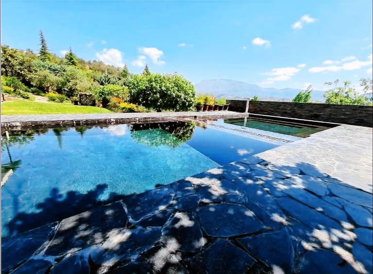 5000 m&sup2; Villa