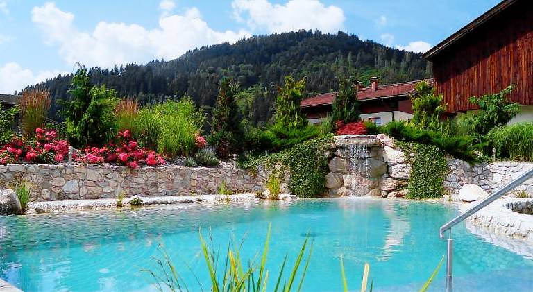 Farm with pool | Pets allowed — photo 4
