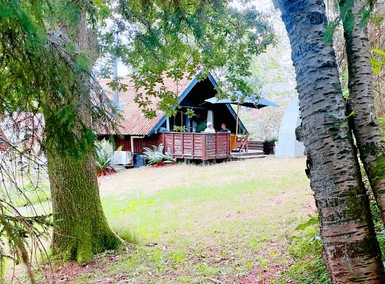 Family-friendly house with patio, garden & BBQ | Perfect for remote work | Pets are welcome — photo 2