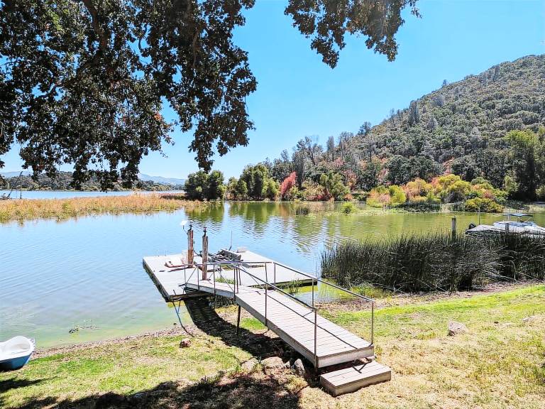 House  Clearlake