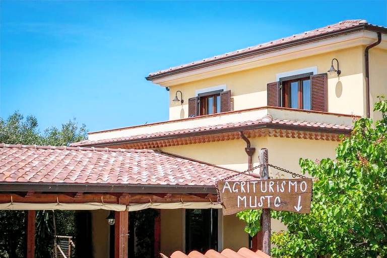 Agriturismo Musto: Blu — photo 4