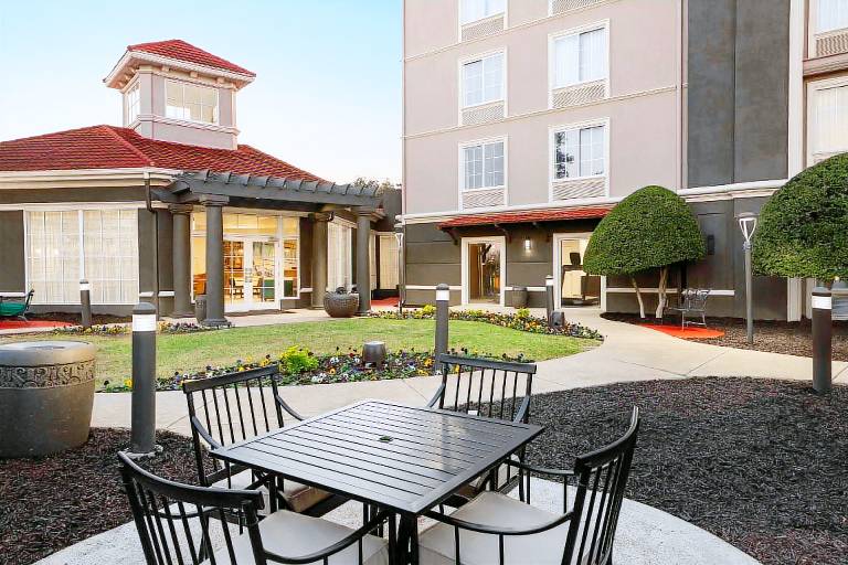 La Quinta Inn & Suites by Wyndham Dallas Arlington South — photo 5