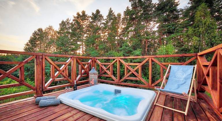 Vacation home with pool, garden & barbecue — photo 3