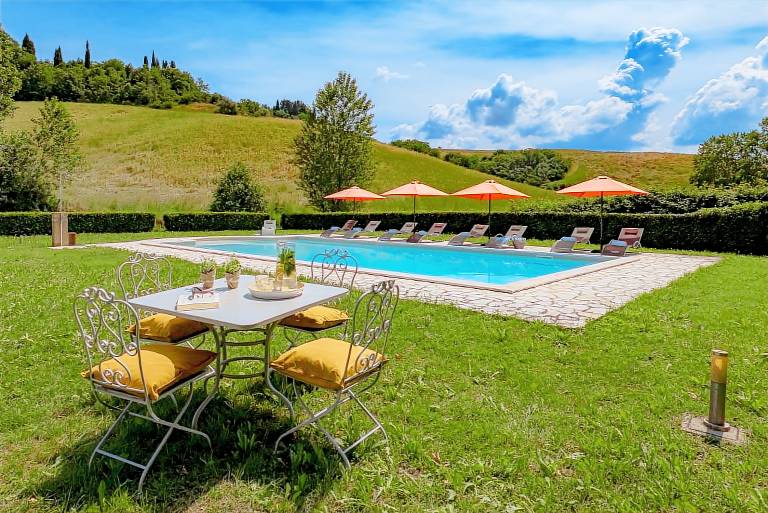 Villa with barbecue, private pool & garden | Pool view — photo 2