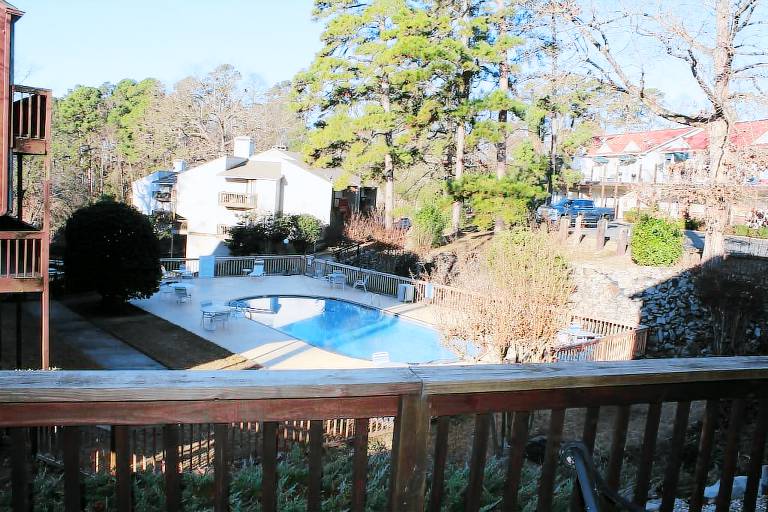 Condo  Lake Hamilton
