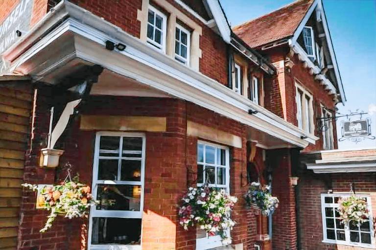 Old Railway Hotel porton