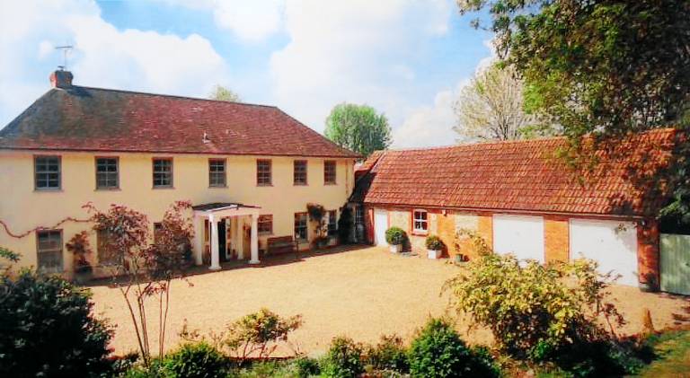 Chalkcroft Lodge in Andover