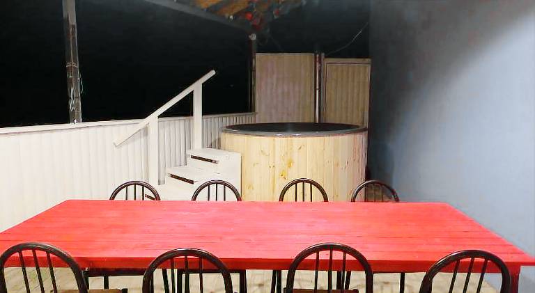 Apartment with pool — photo 5