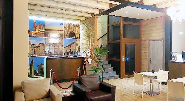 Serviced apartment with terrace, pool & barbecue — photo 4