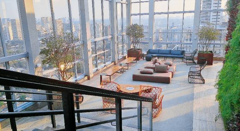 House with private pool & garden — photo 4