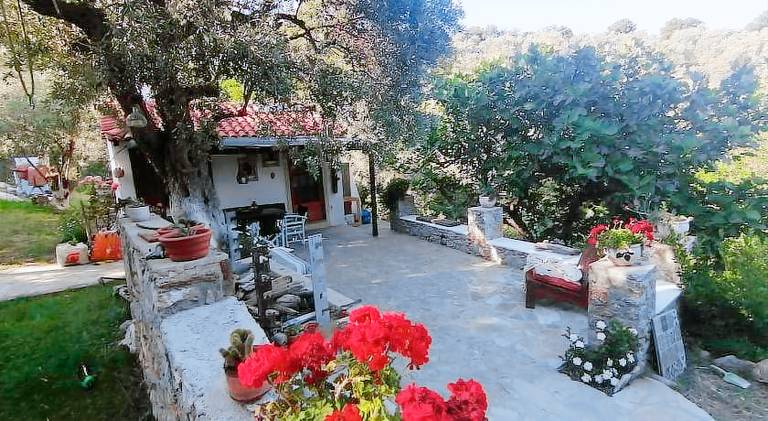 Vacation home with 1 room for 2 persons in Skiathos