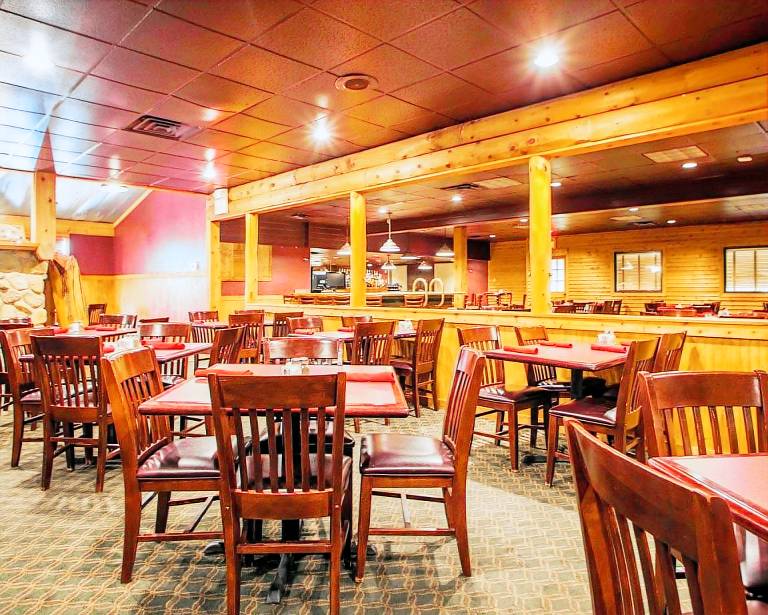 Quality Inn & Suites Ames Conference Center Near ISU Campus — photo 3