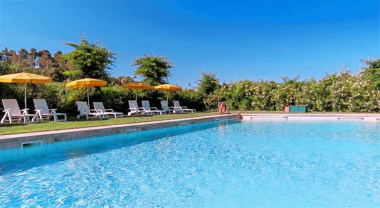 Farm with pool, terrace & garden | Pets allowed — photo 2