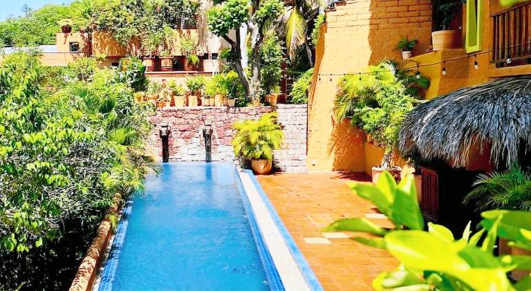 Ensueno de Fuga in Zihuatanejo