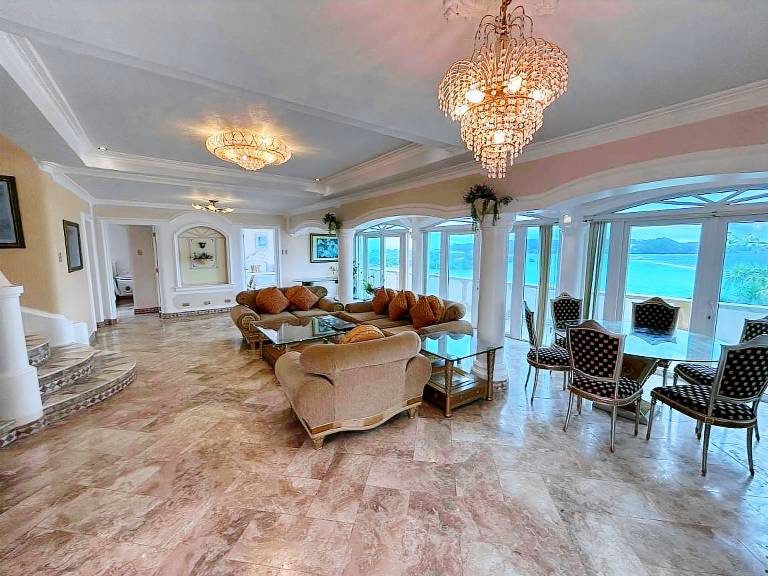 300 m&sup2; Ferienwohnung