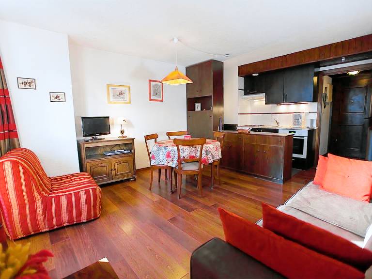 Studio with 1 room for 3 persons — photo 3